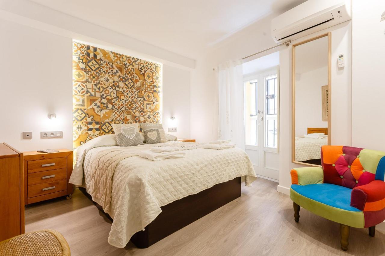 Apartamentos Loto Y Liz By Cadiz4Rentals Extérieur photo