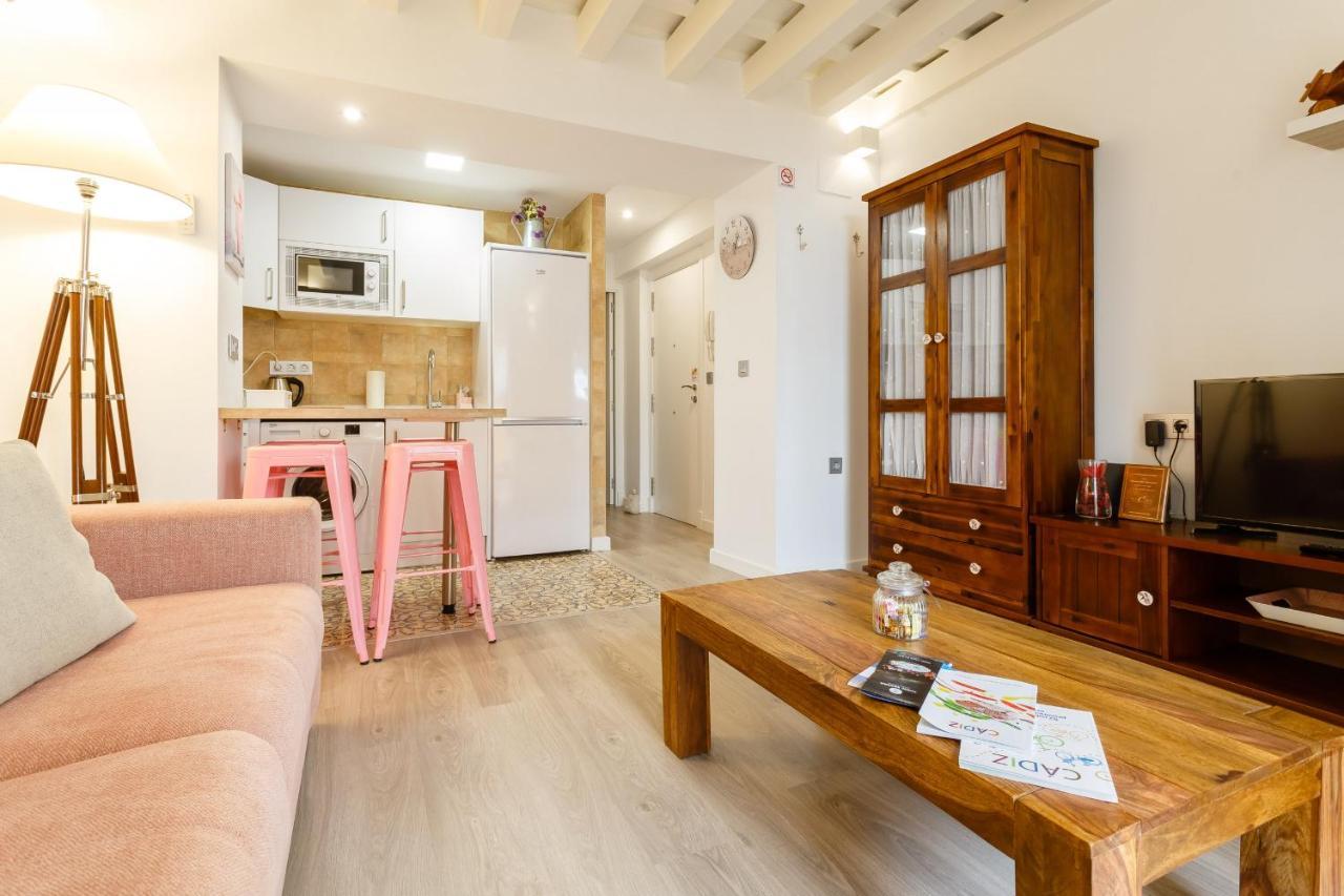 Apartamentos Loto Y Liz By Cadiz4Rentals Extérieur photo